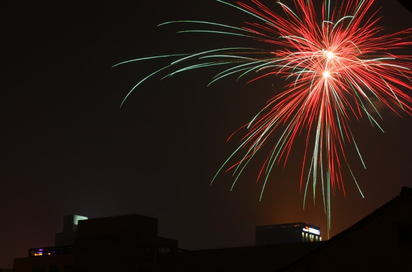 第一次拍烟花的成果
