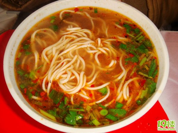 【8隊(duì)】小貓美食體驗(yàn)之旅—昆明、大理の美食如鮮花一樣繁多