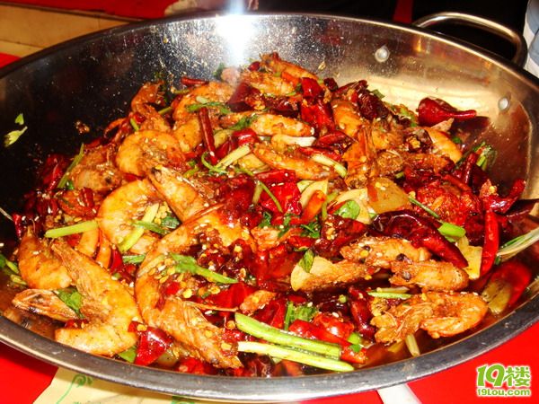 【8隊(duì)】小貓美食體驗(yàn)之旅—昆明、大理の美食如鮮花一樣繁多