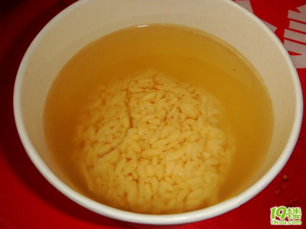 【8隊(duì)】小貓美食體驗(yàn)之旅—昆明、大理の美食如鮮花一樣繁多