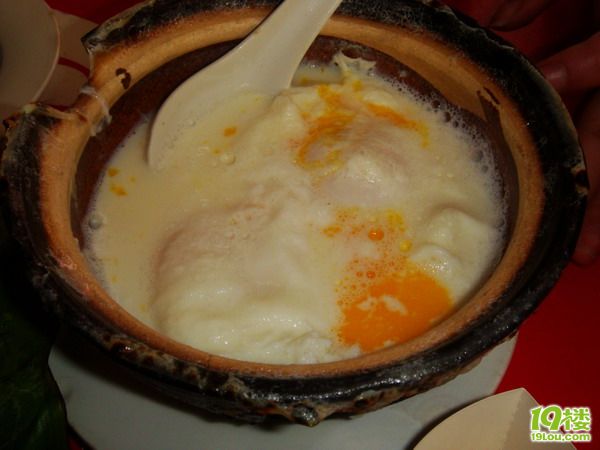 【8隊(duì)】小貓美食體驗(yàn)之旅—昆明、大理の美食如鮮花一樣繁多