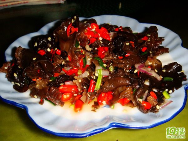 【8隊(duì)】小貓美食體驗(yàn)之旅—昆明、大理の美食如鮮花一樣繁多