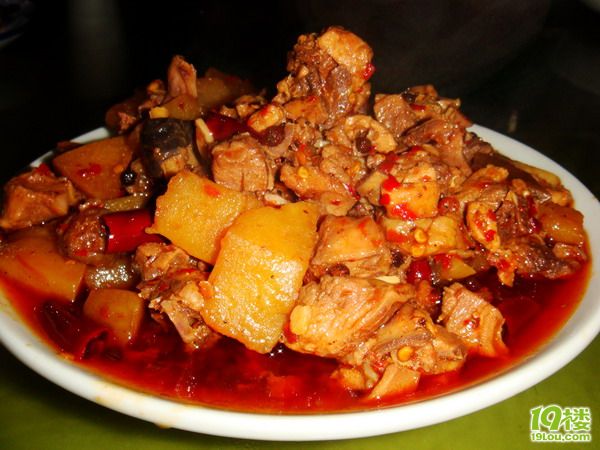 【8隊(duì)】小貓美食體驗(yàn)之旅—昆明、大理の美食如鮮花一樣繁多