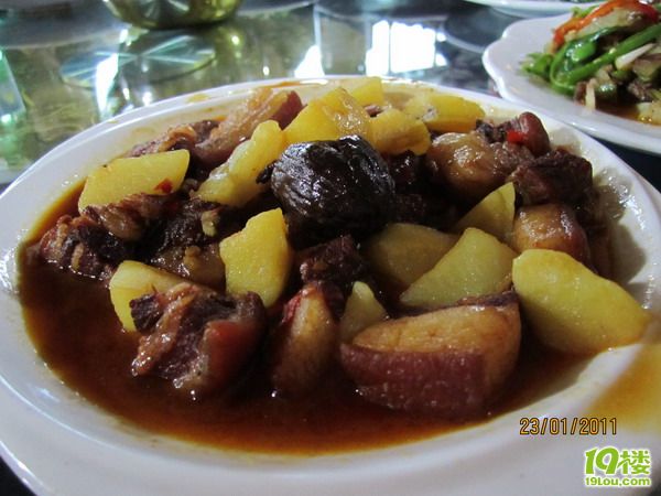 【8隊(duì)】小貓美食體驗(yàn)之旅—昆明、大理の美食如鮮花一樣繁多