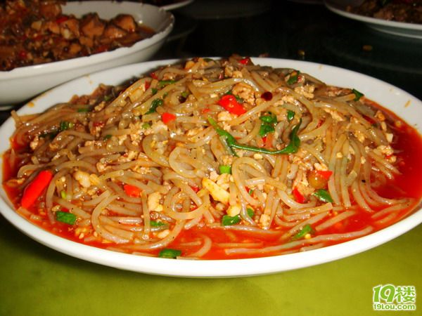 【8隊(duì)】小貓美食體驗(yàn)之旅—昆明、大理の美食如鮮花一樣繁多