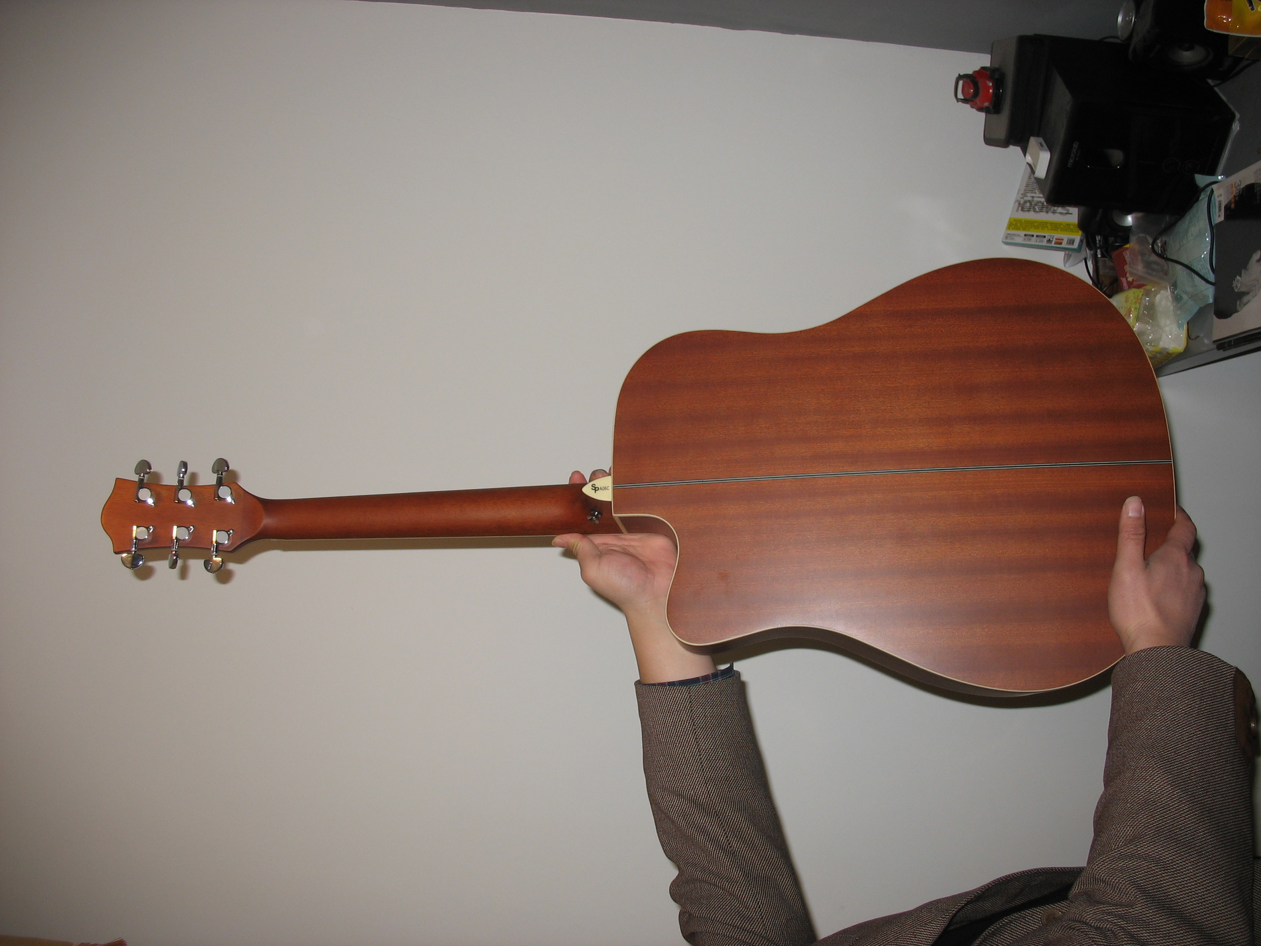 出自用不超过2次lando吉他一把