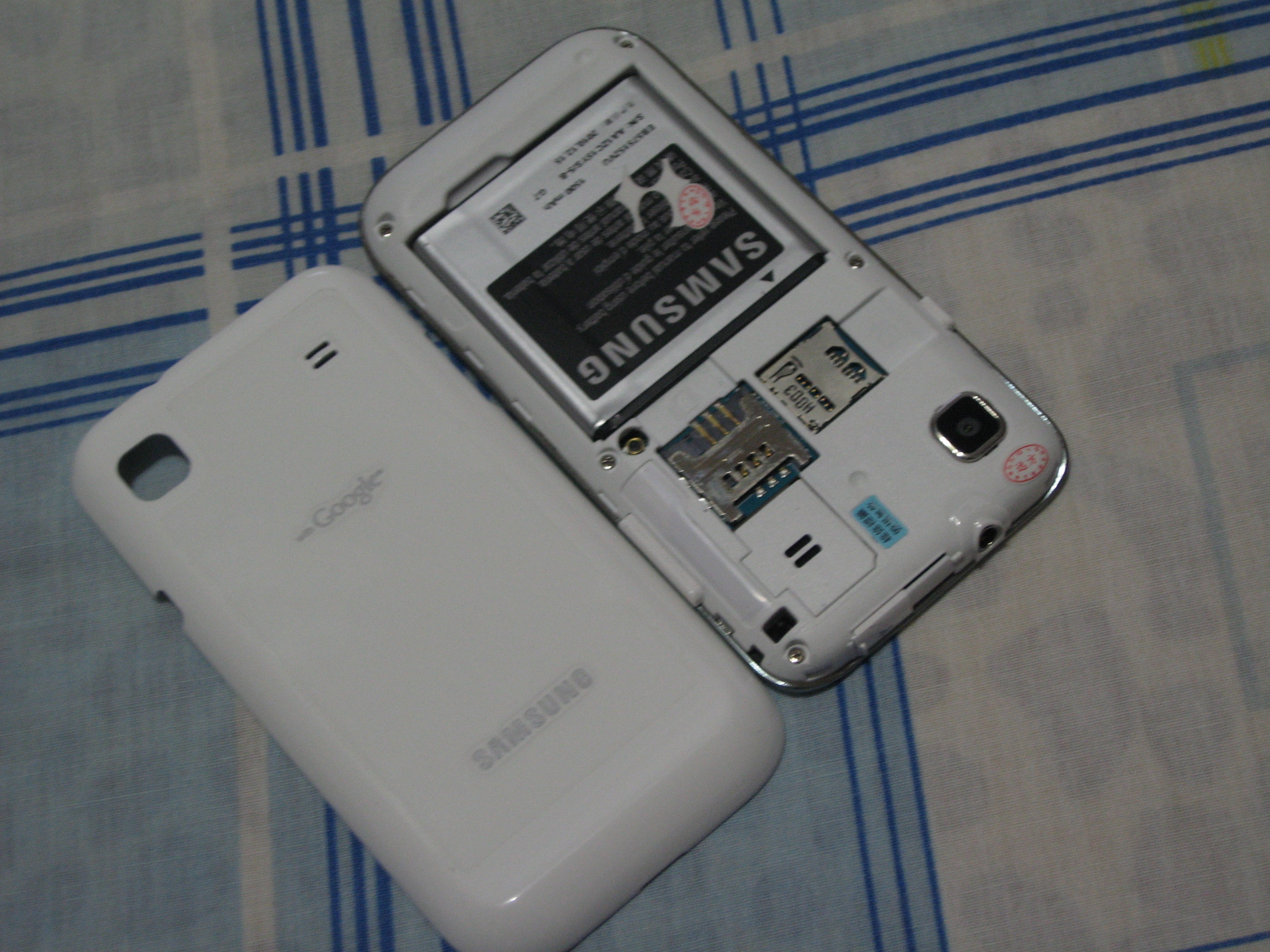 出三星i9000港版白色99新2月出厂(作废)