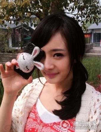 娱乐圈新四大美人 杨幂与国粹美人小龙女相继