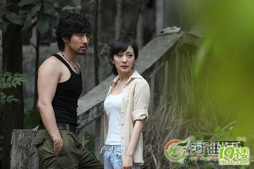 《孤岛惊魂》露大片相 杨幂直言有信心票房破