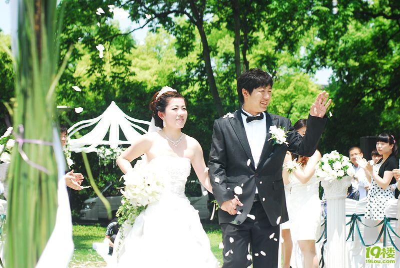 因為愛情★草坪婚禮&馬代蜜月—相愛八年,我們結(jié)婚啦!★