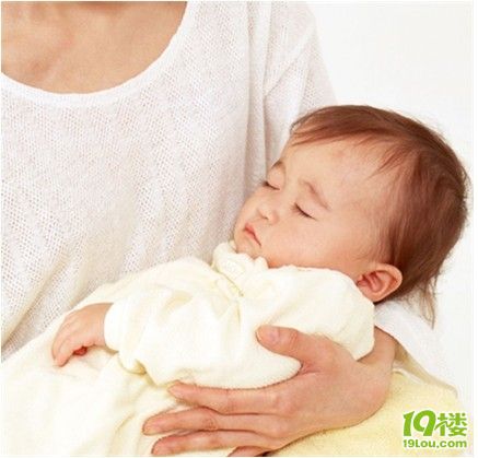 母乳喂养的妈妈注意了,宝宝的健康妈妈吃什么