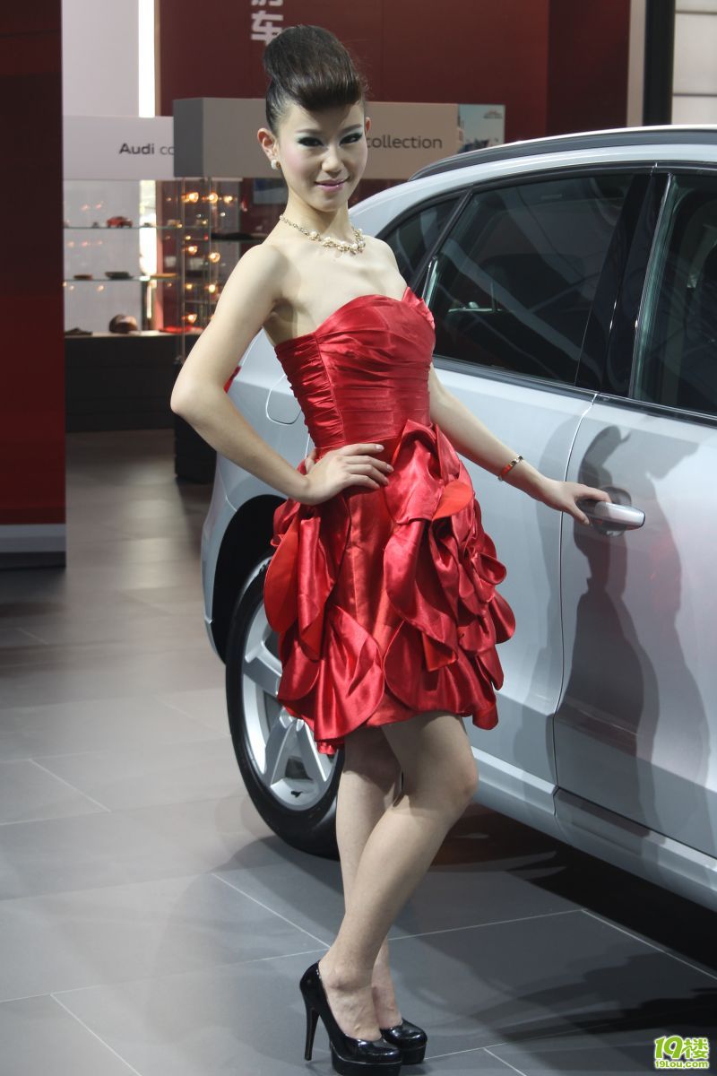 西博车展上的人体彩绘 香车美女-靓车秀-拉风大本营-杭州19楼