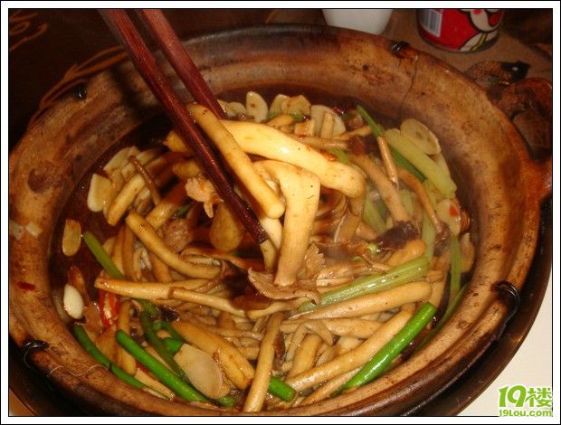 19樓免費(fèi)試吃坤鈺閣私房菜—每道菜都是經(jīng)典
