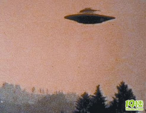 1998年中国空军歼6追杀UFO 飞行员几次逼近