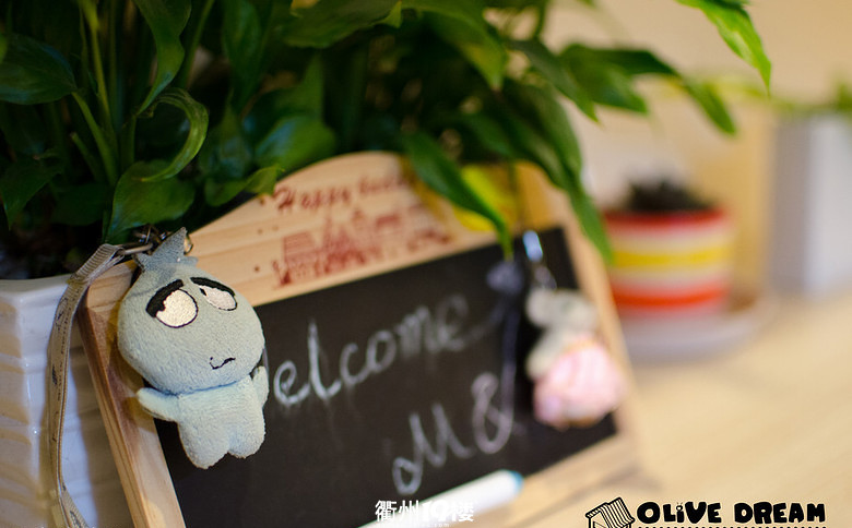 温馨的爱情梦境自己觉得是北欧简约风格吧