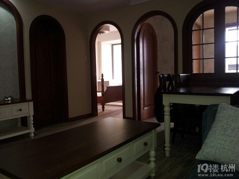 西城美墅中间套85方简美