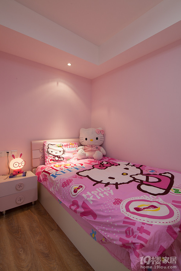 素黑简约而不简单素雅而不失温馨