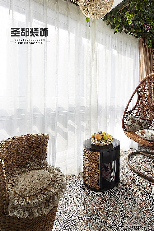 ��ŷʽ�¹ŵ䡿�޳��ַ�180��