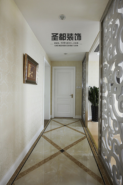 ��ŷʽ�¹ŵ䡿�޳��ַ�180��