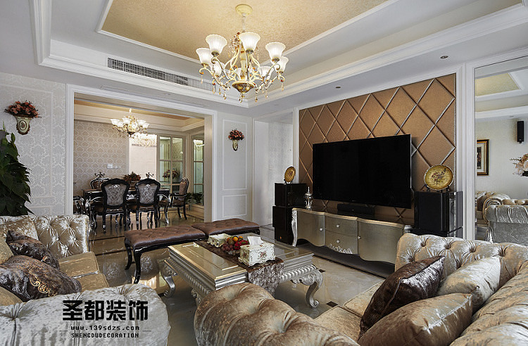 ��ŷʽ�¹ŵ䡿�޳��ַ�180��