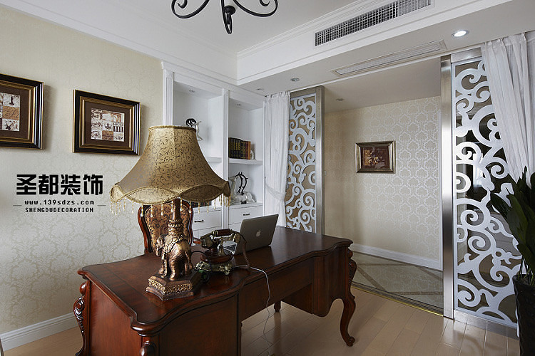 ��ŷʽ�¹ŵ䡿�޳��ַ�180��