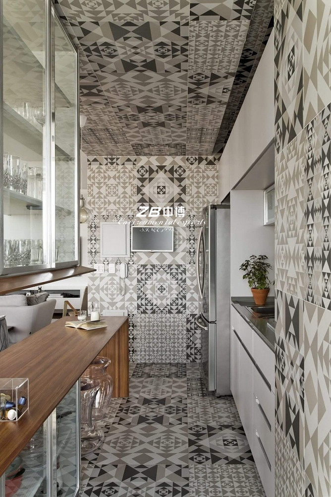 ������Ǵ�88���Ϸ����±�ŷ���Ʒ�ʾӼ�