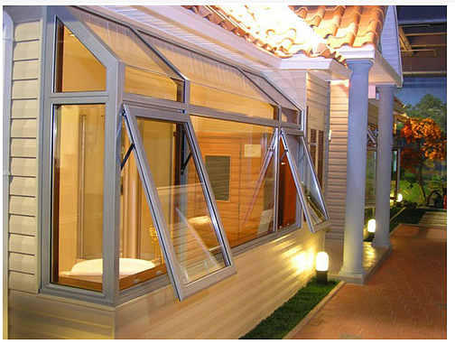 上悬窗的选购技巧 上悬窗的清洁保养方法