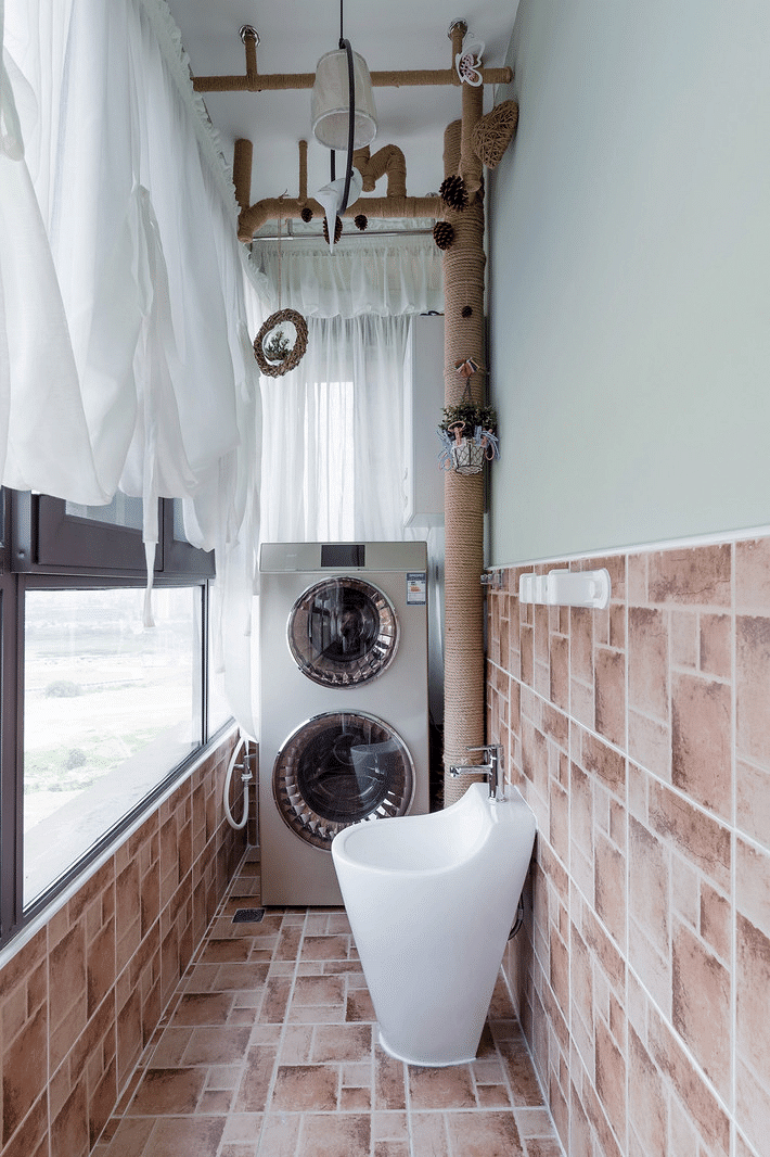 阳台地漏可以和卫生间一样吗?阳台滴落原来还是有讲究的啊!