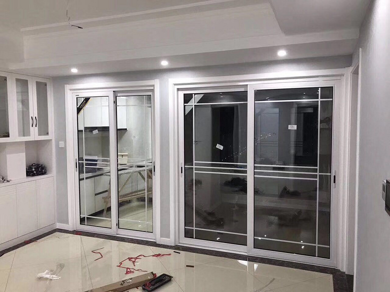 有谁用过卡洛尼移门,价格如何