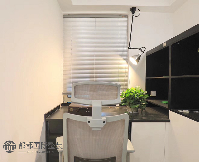 ��EFCŷ�����ڳǡ���ŷ��89����׺��һ��ɭ��