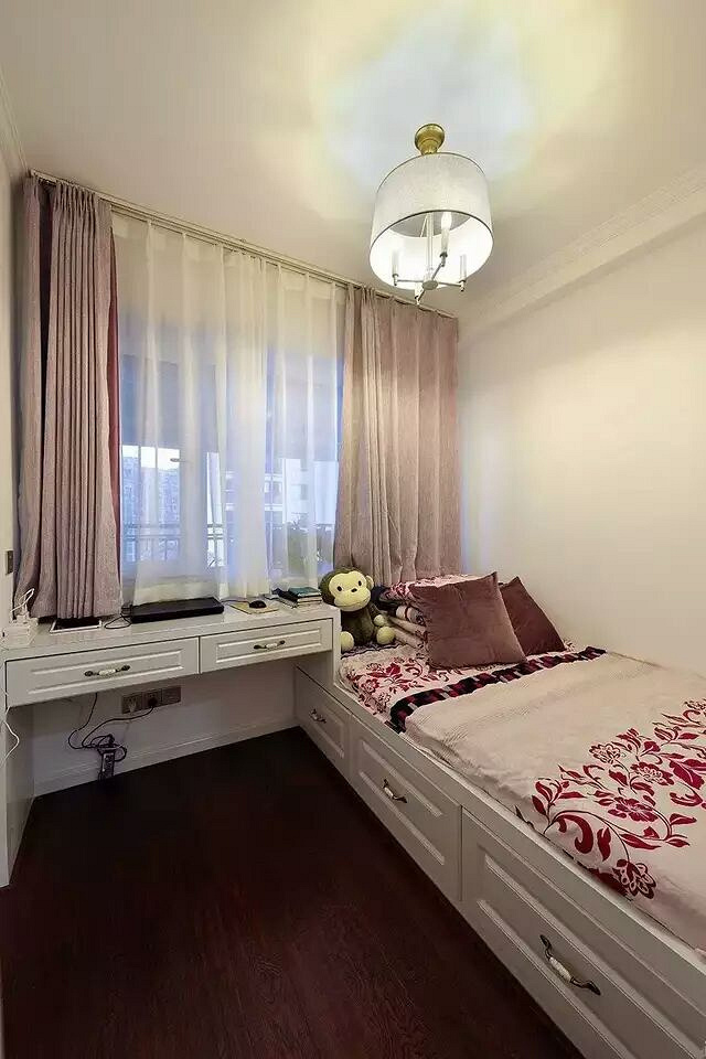 卧室面积小,榻榻米床刚刚好!-装修大本营-19楼家居