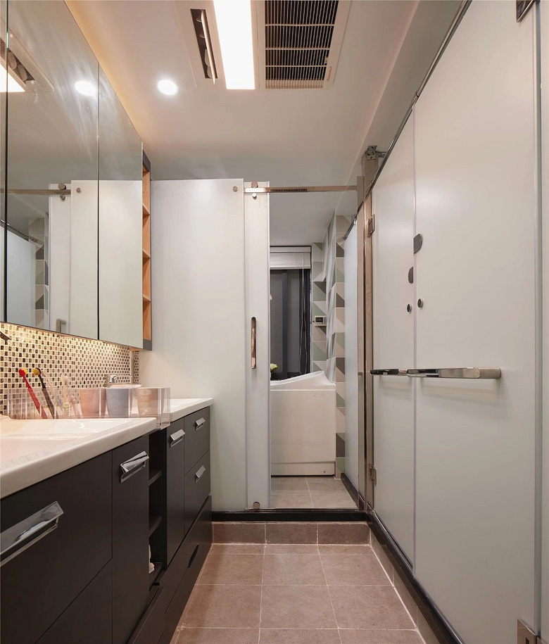 爆改120㎡奇葩户型,《梦想改造家》史南桥再施"空间魔法"