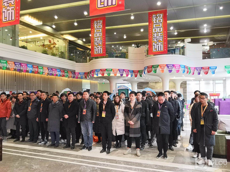 15��Ĵ��ڼ��ں����ǿ�������