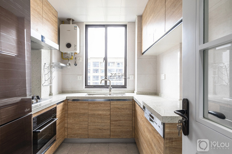 �߽���Ȼ�Ĺ���֮��---������130���ִ�����