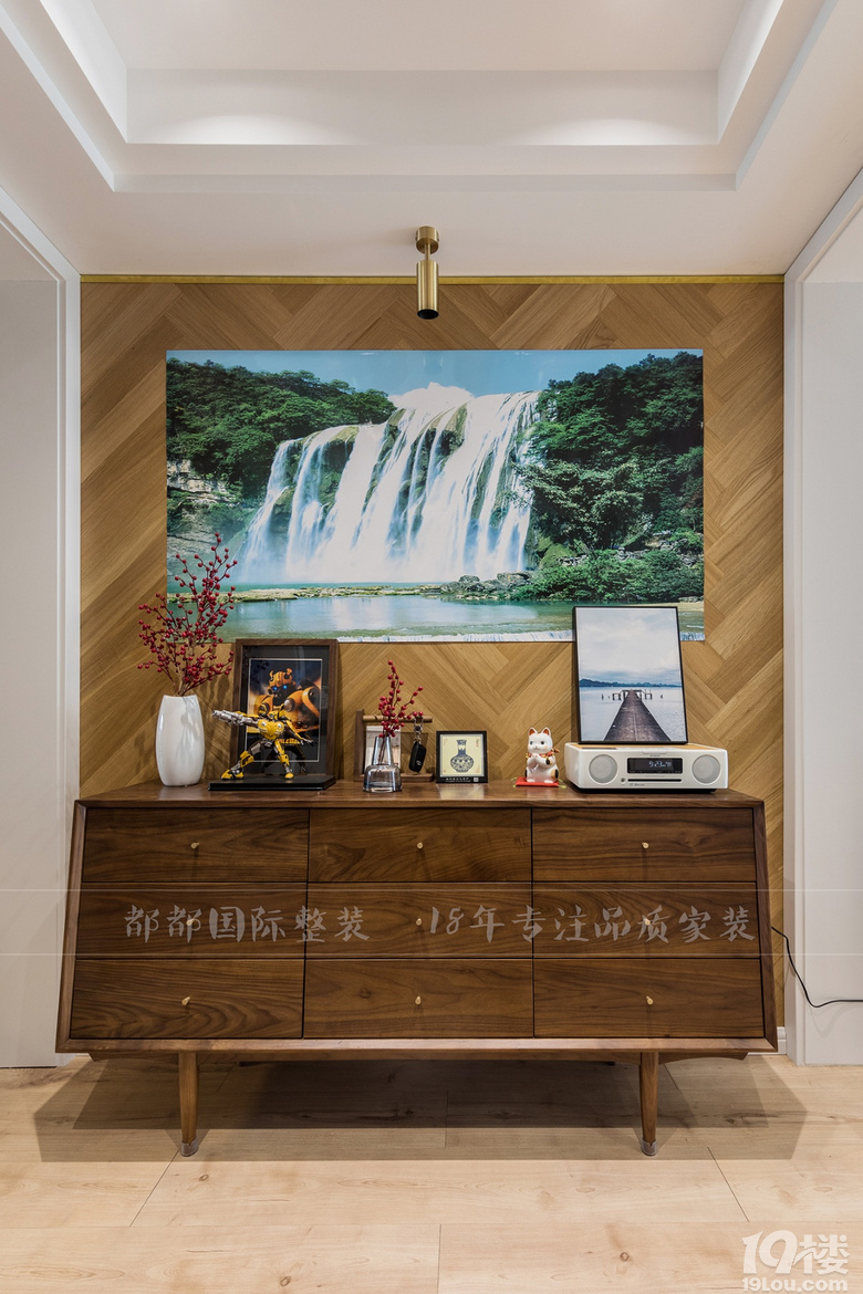 ����Ʒ���������������ͻ�������ŷ���150�O��