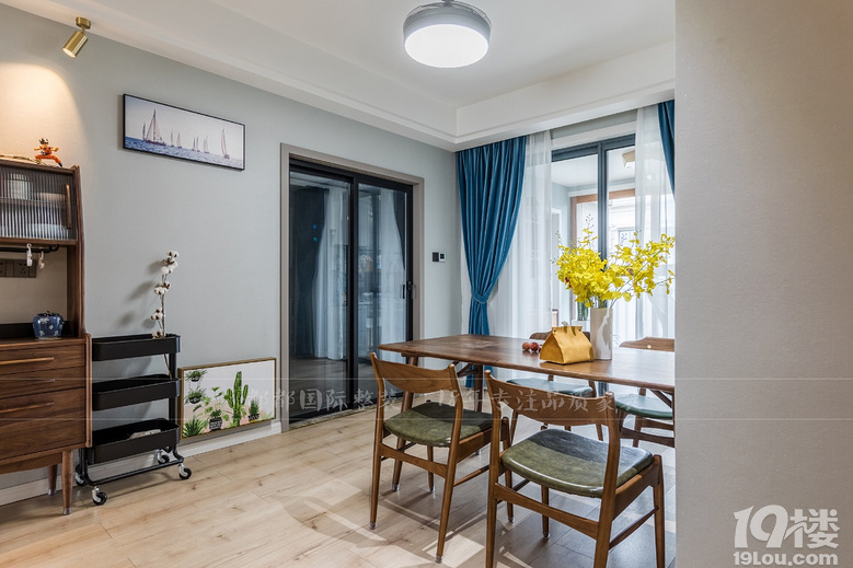 ����Ʒ���������������ͻ�������ŷ���150�O��