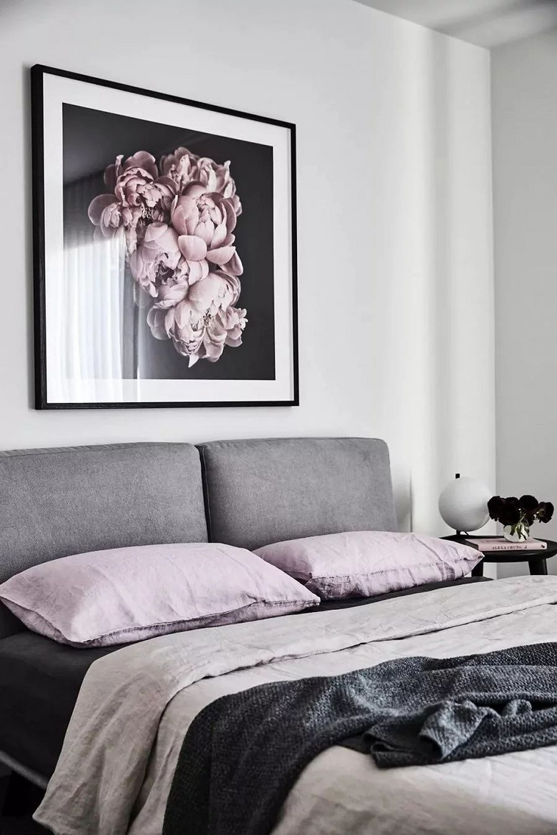 怎样装修的轻熟感,试试高级灰 粉色的颜色搭配!