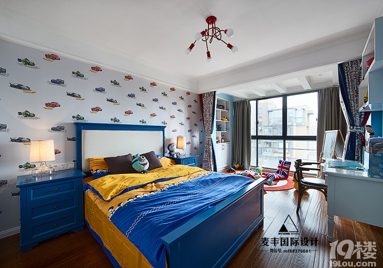 �� Ī�Ρ������� ��200�O��ƽ����죬������ʽ���ţ�������ɫ��