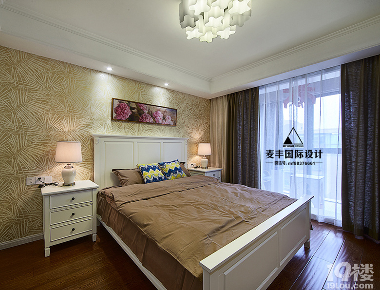 �� Ī�Ρ������� ��200�O��ƽ����죬������ʽ���ţ�������ɫ��