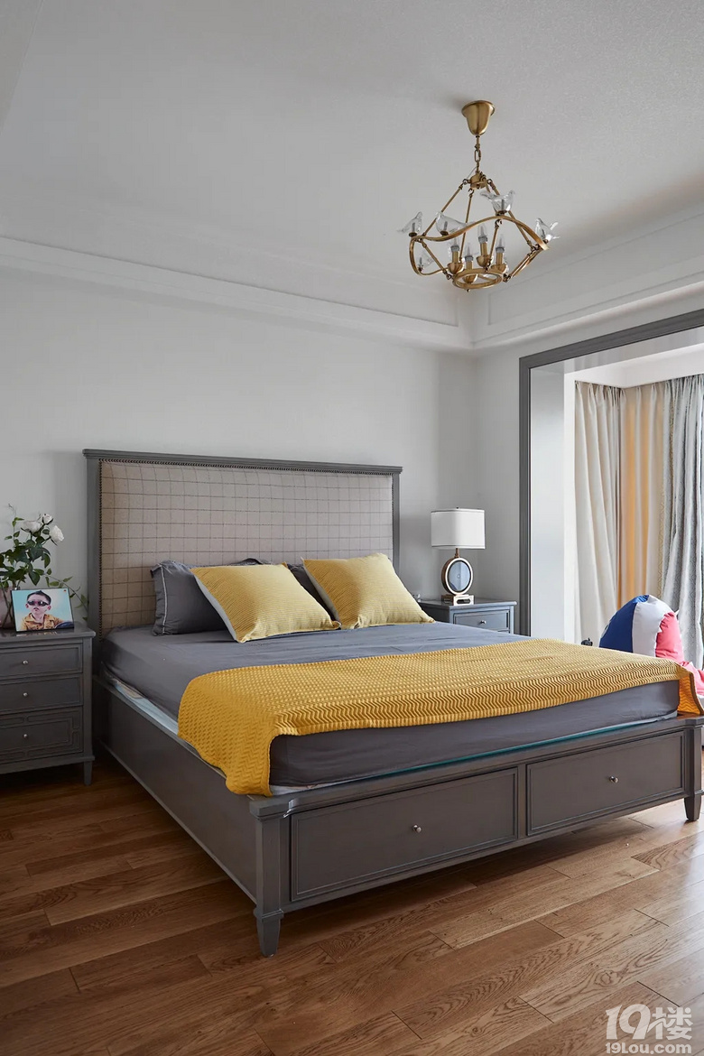 ��ʥ��װ�Ρ�������ʽ���ݡ�������������300�OƷ�����