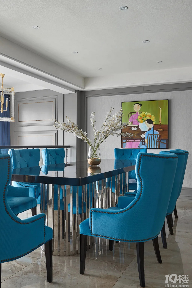 【圣都装饰】—【法式轻奢】——浪漫演绎300㎡品质生活!