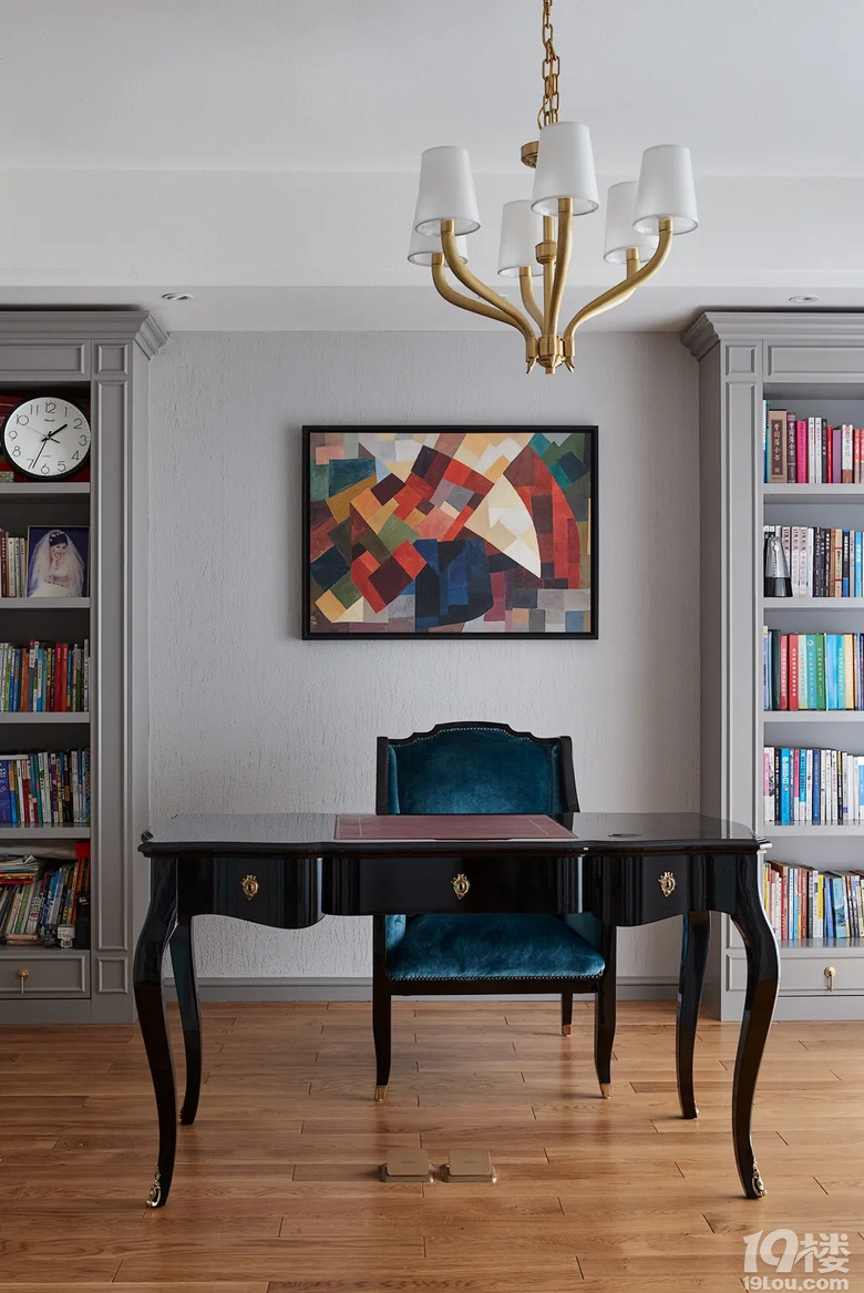 【圣都装饰】—【法式轻奢】——浪漫演绎300㎡品质生活!