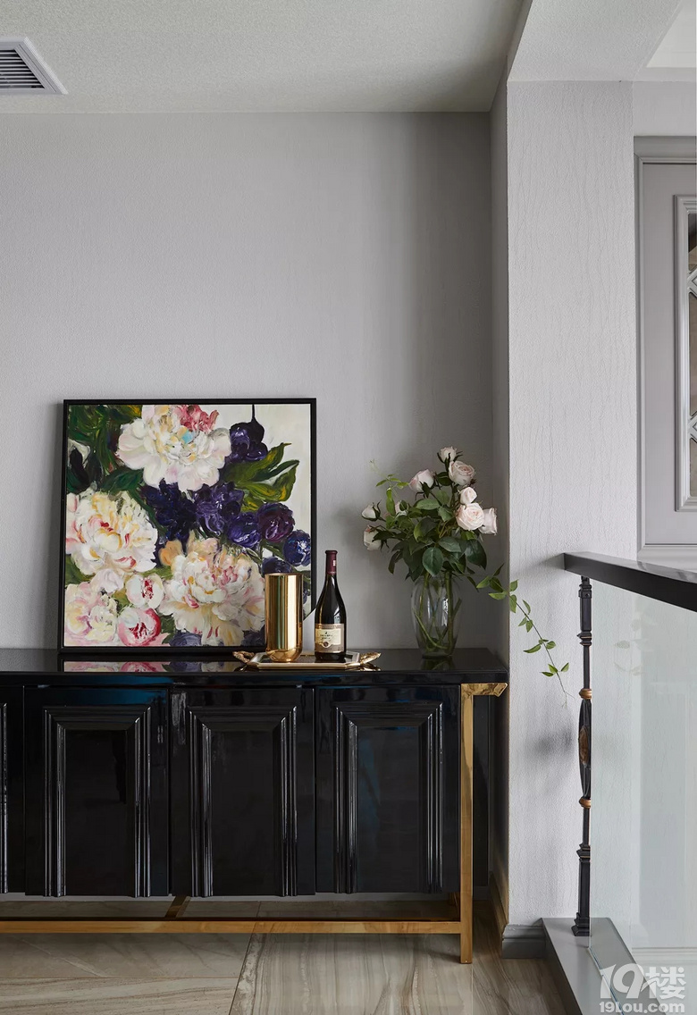 【圣都装饰】—【法式轻奢】——浪漫演绎300㎡品质生活!