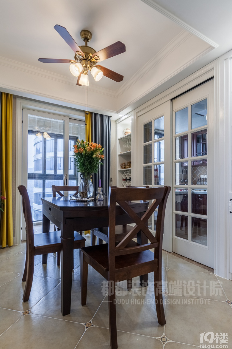 ������װ����Ʒ���°��ø� С����120�O