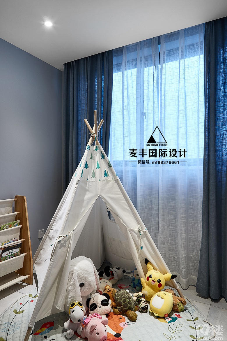 �� ͯ   �� ��130�O���ִ���ŷ�����µ���ɫ����ͯ������ͯȤ