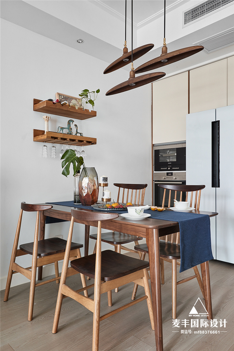 �� ������� ��100�O��ŷ��ƣ��Ͳ�һ�ߣ����ӿռ��