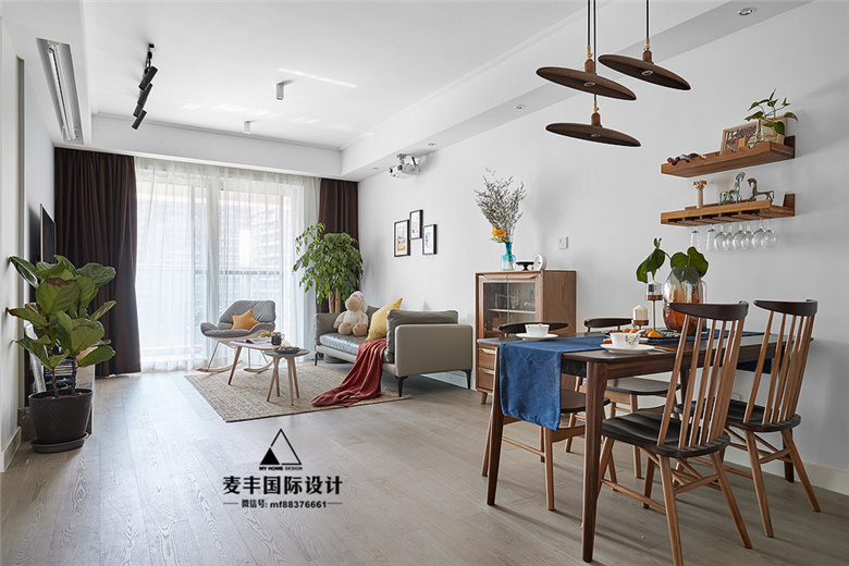 �� ������� ��100�O��ŷ��ƣ��Ͳ�һ�ߣ����ӿռ��