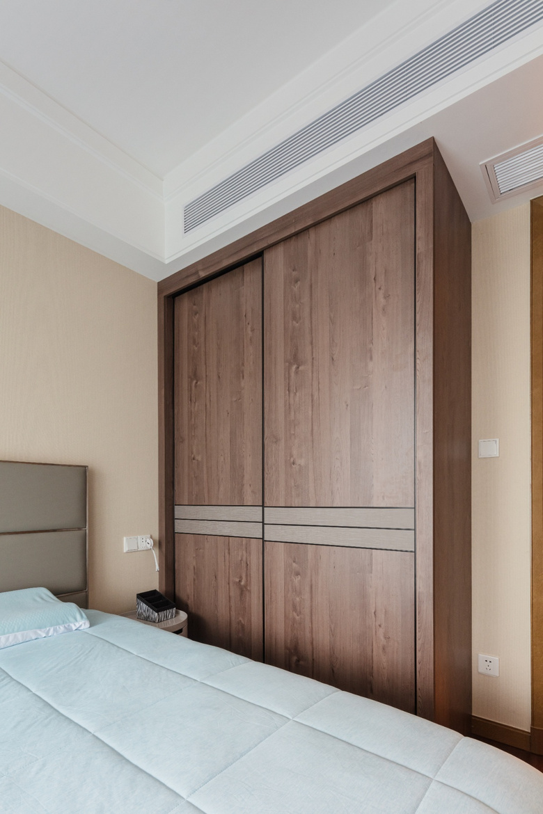 ��ʥ��װ�Ρ�������ʽ���ݡ��������븮141��