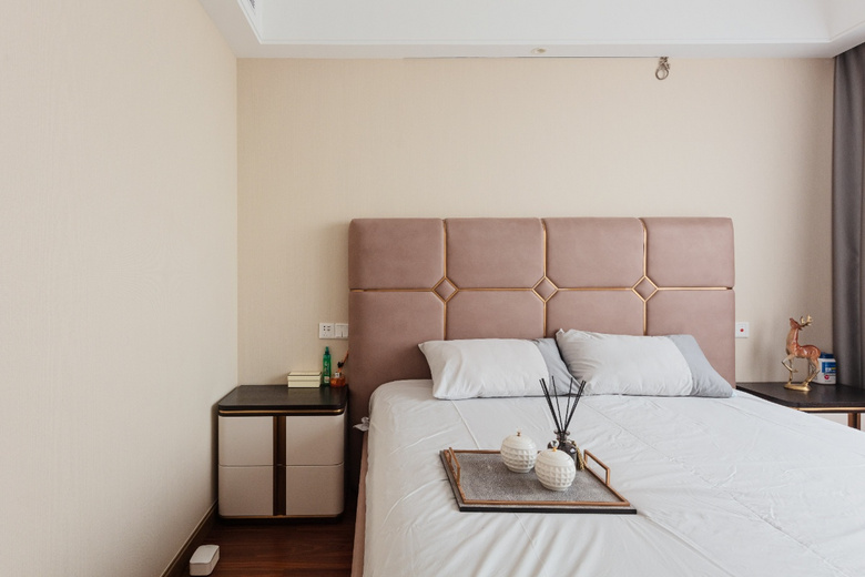 ��ʥ��װ�Ρ�������ʽ���ݡ��������븮141��