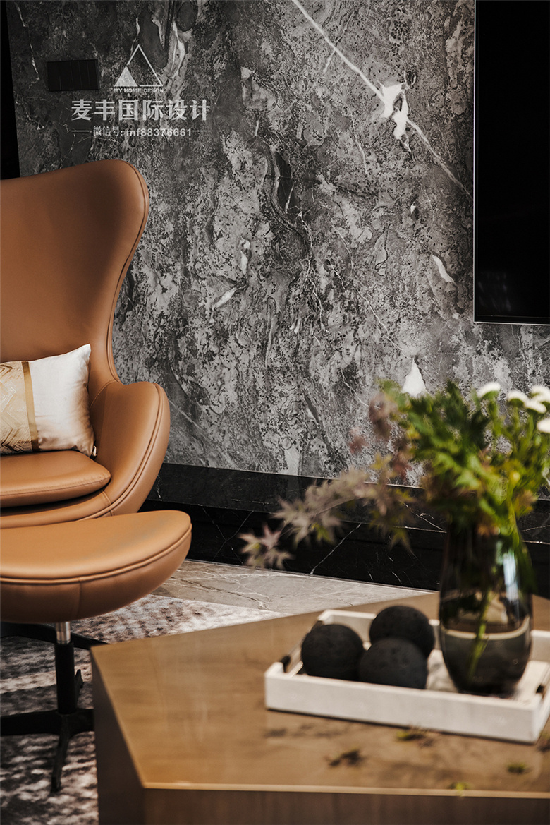 MHOO�������Ұ����������еĳ���Ӣ�� 350�O��ʽ����ʽ��